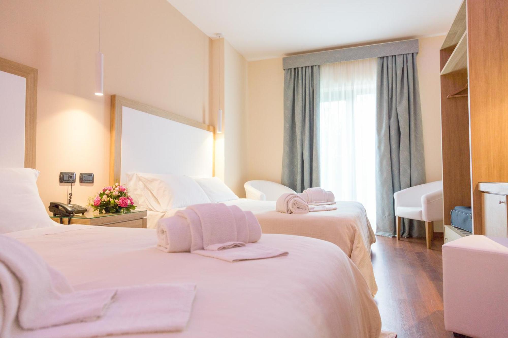 Hotel Villa Esperia Таормина Номер фото