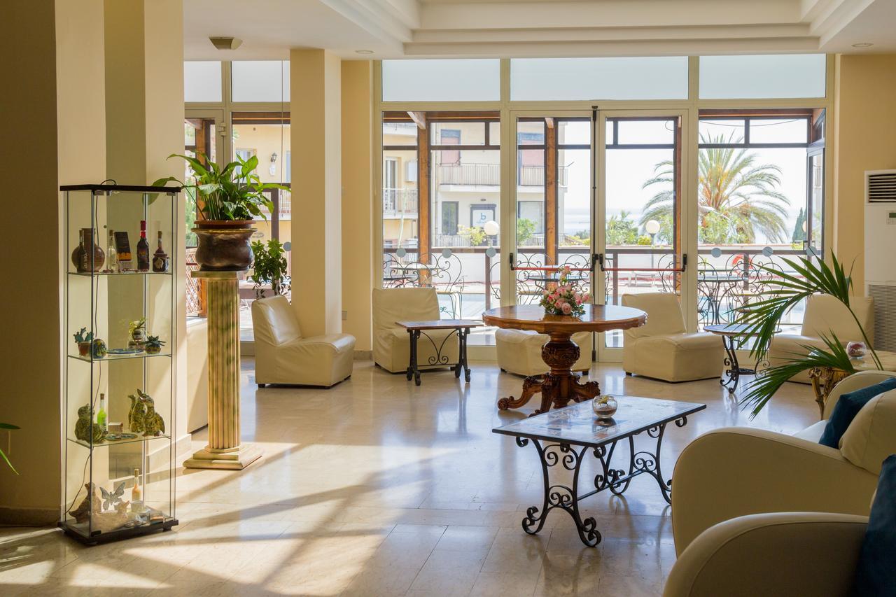 Hotel Villa Esperia Таормина Экстерьер фото